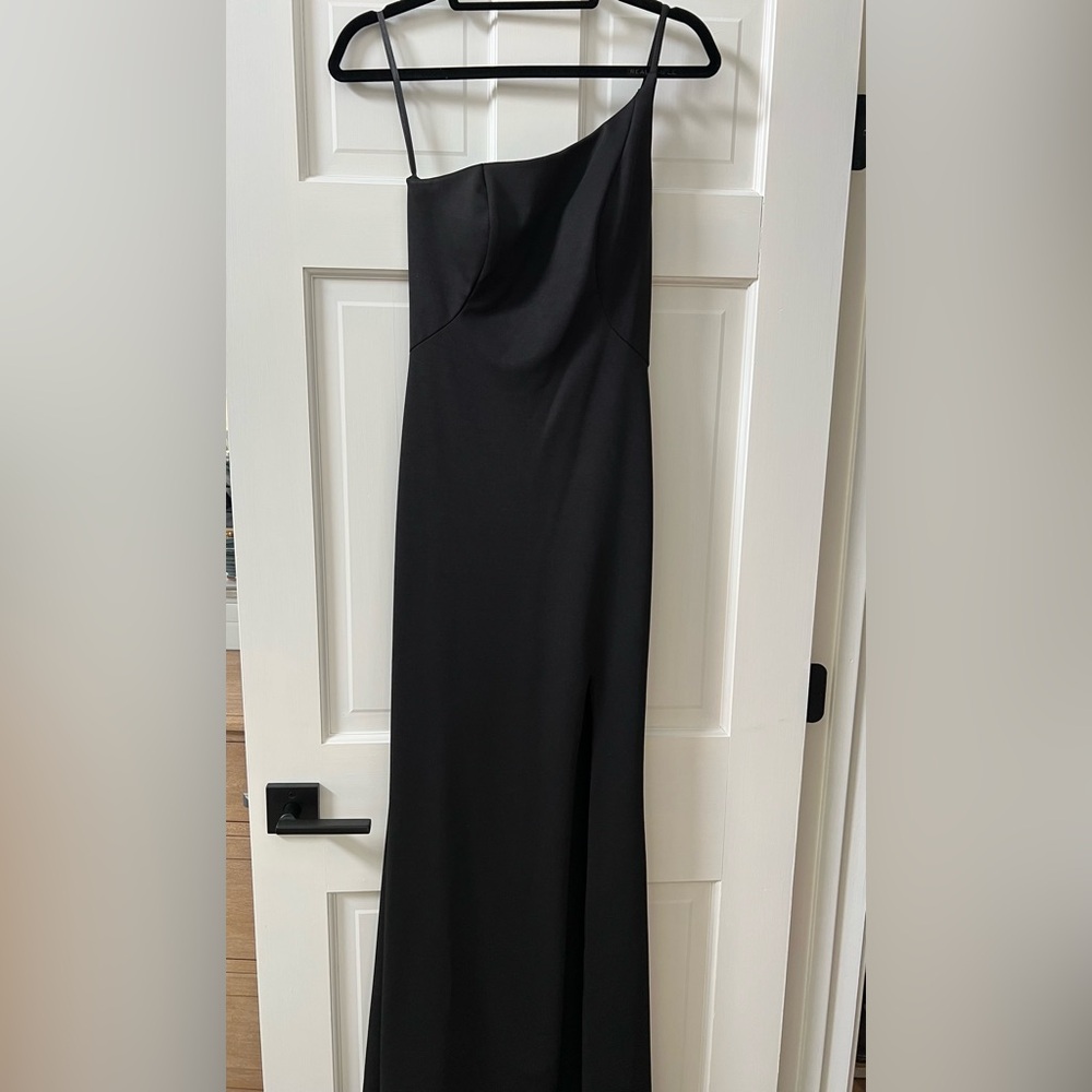 Elegant Black Evening Dress